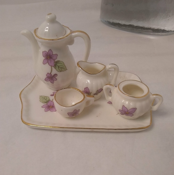 LEFTON Miniature Tea Set White Lilac with Gold Trim 6 Piece' Vintage Collectible - Picture 1 of 9